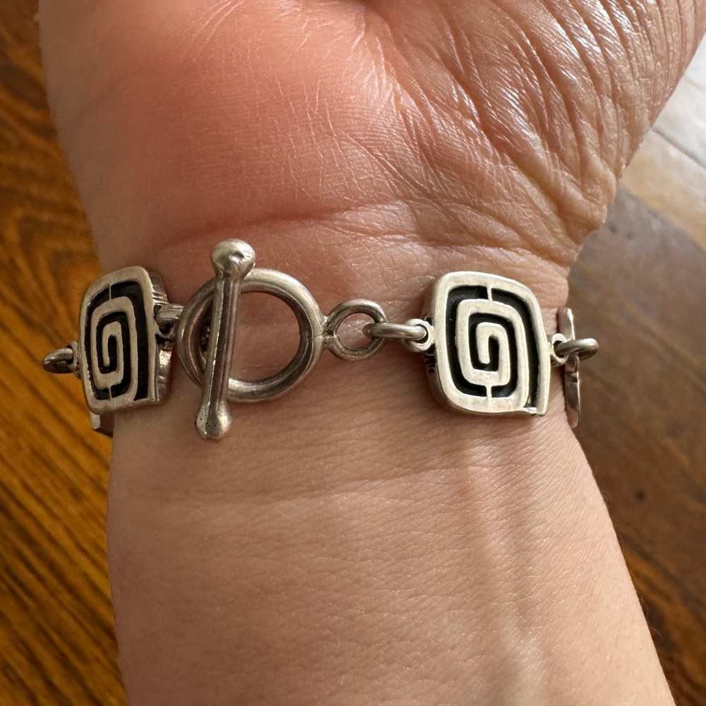 Sterling Silver Spiral Link Bracelet - Picture 4 of 6